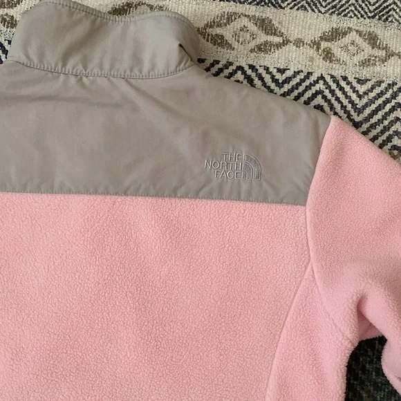 Girls North face Jacket - Picture 8 of 12